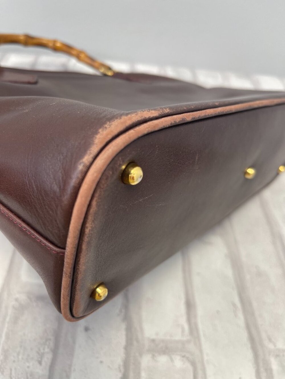 Gucci Vintage Bamboo Top Handle Shoulder Bag in Burgundy Leather - Preowned - Picture 13 of 14